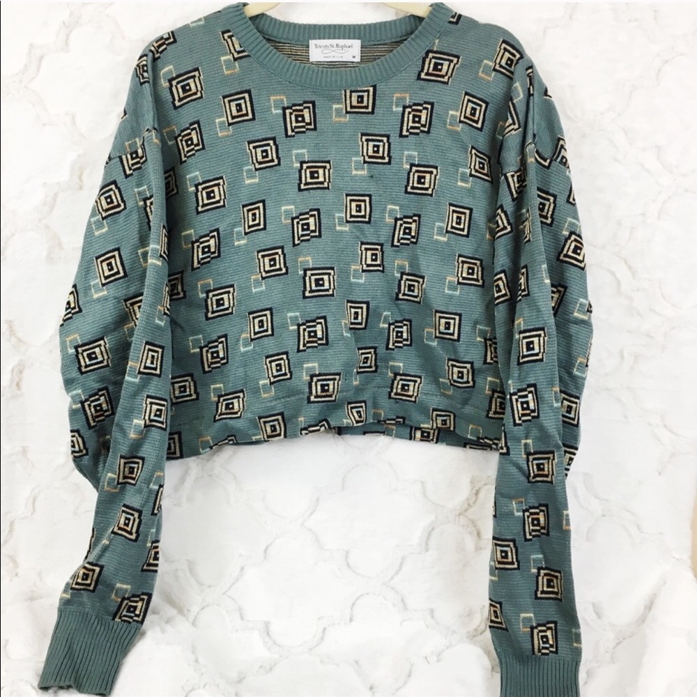 Cropped sweater